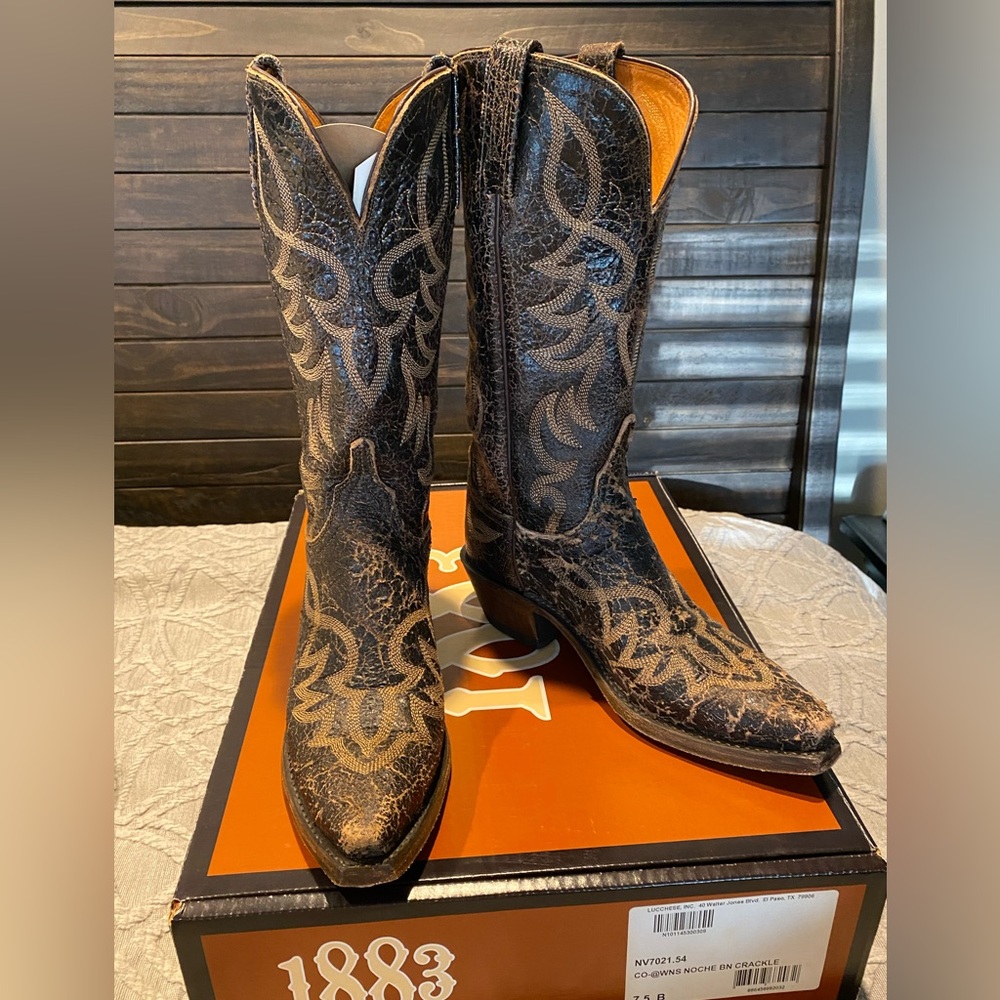 1883 by Lucchese Noche brown crackle boots.
